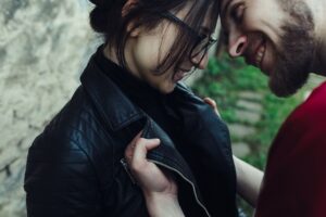 Soziale Phobie Beziehung – Wie soziale Phobie eine Beziehung beeinflussen kann