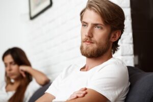 Warum Gehen Männer Fremd, Obwohl Sie Ihre Frau Lieben? Mögliche Ursachen und psychologische Hintergründe
