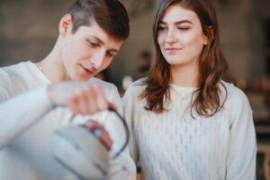 Beziehung Mit Dem Besten Freund – Vor- und Nachteile einer Beziehung mit dem besten Freund