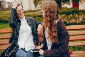 Probleme, Freunde Zu Finden – Warum es schwer sein kann, neue Freunde zu finden, und hilfreiche Tipps